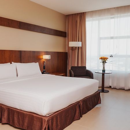 Holiday Inn Guayaquil Airport By Ihg Εξωτερικό φωτογραφία A room at the hotel