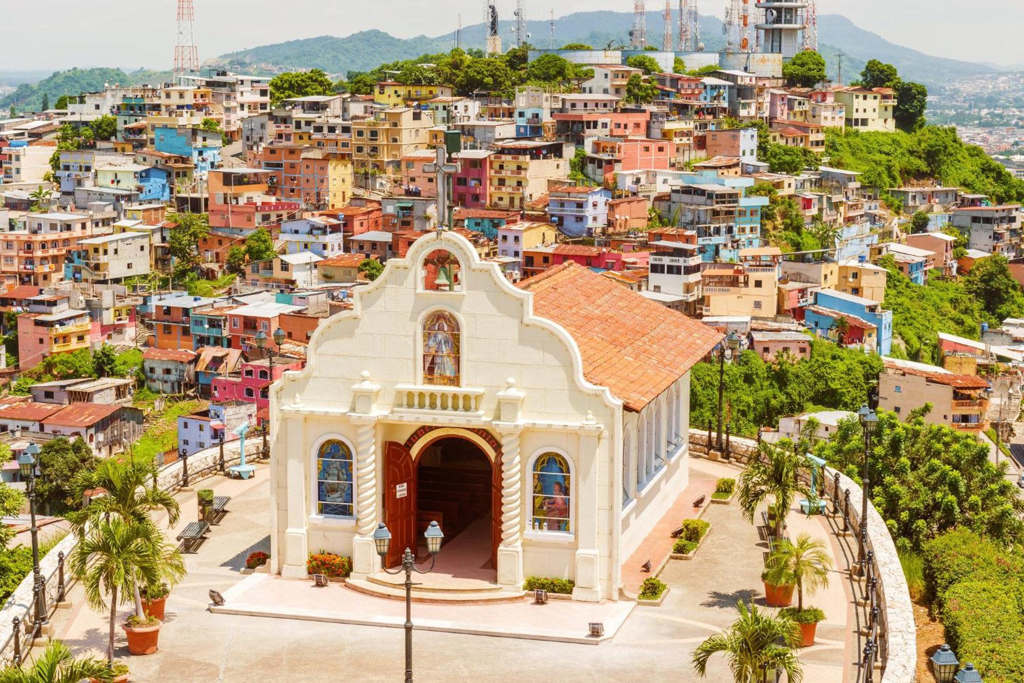 Holiday Inn Guayaquil Airport By Ihg Εξωτερικό φωτογραφία View of the church of San Francisco