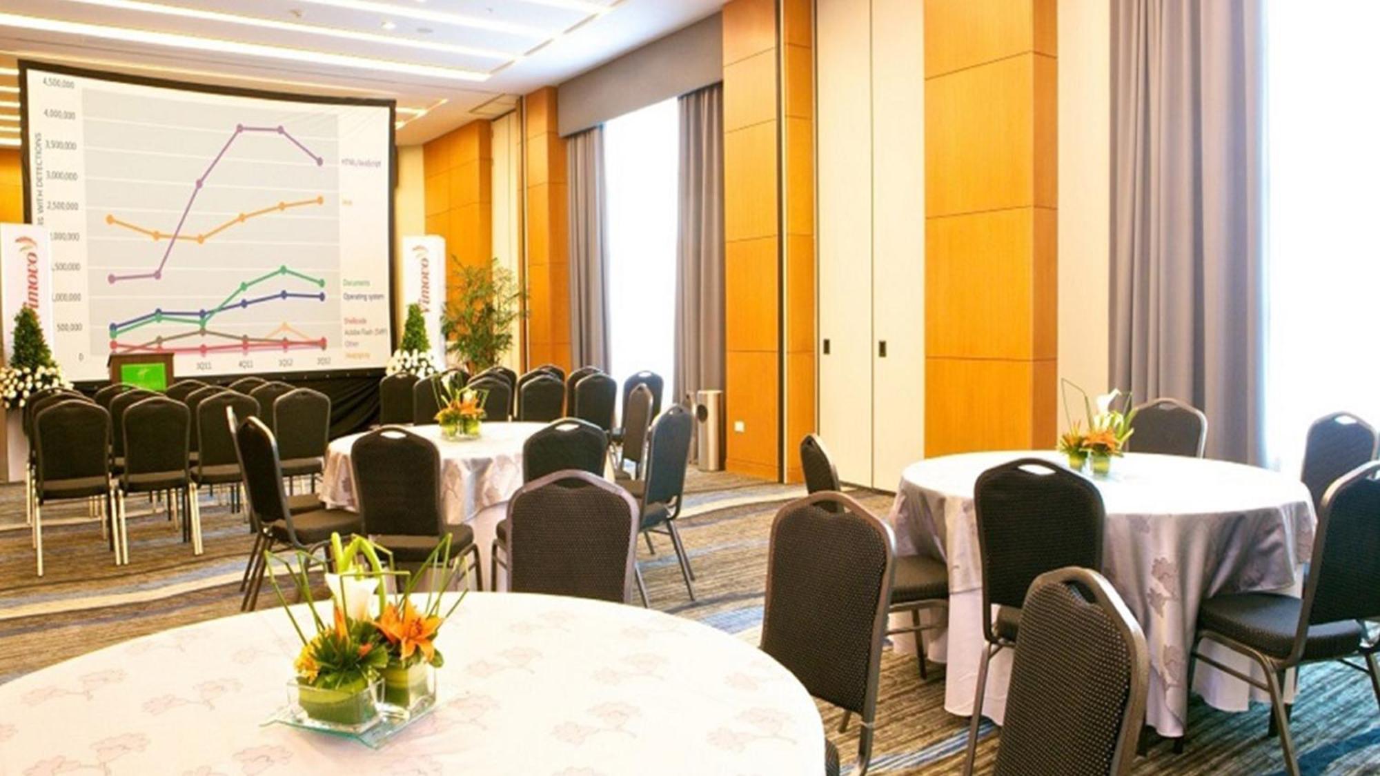 Holiday Inn Guayaquil Airport By Ihg Εξωτερικό φωτογραφία Meeting room